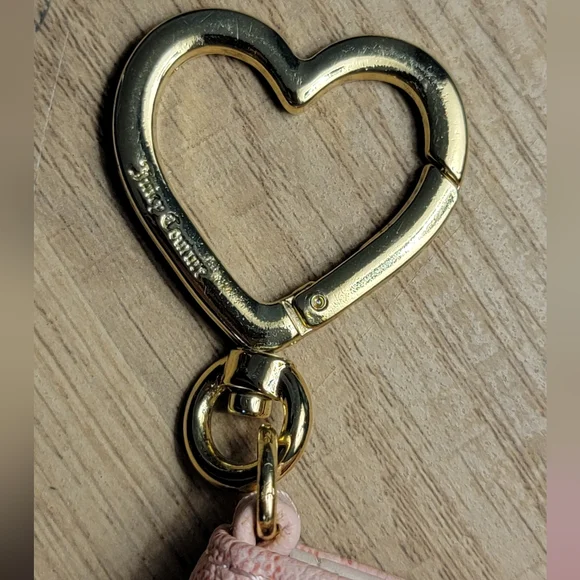 Juicy Couture Pink Heart Charm Wallet - Picture 3 of 7
